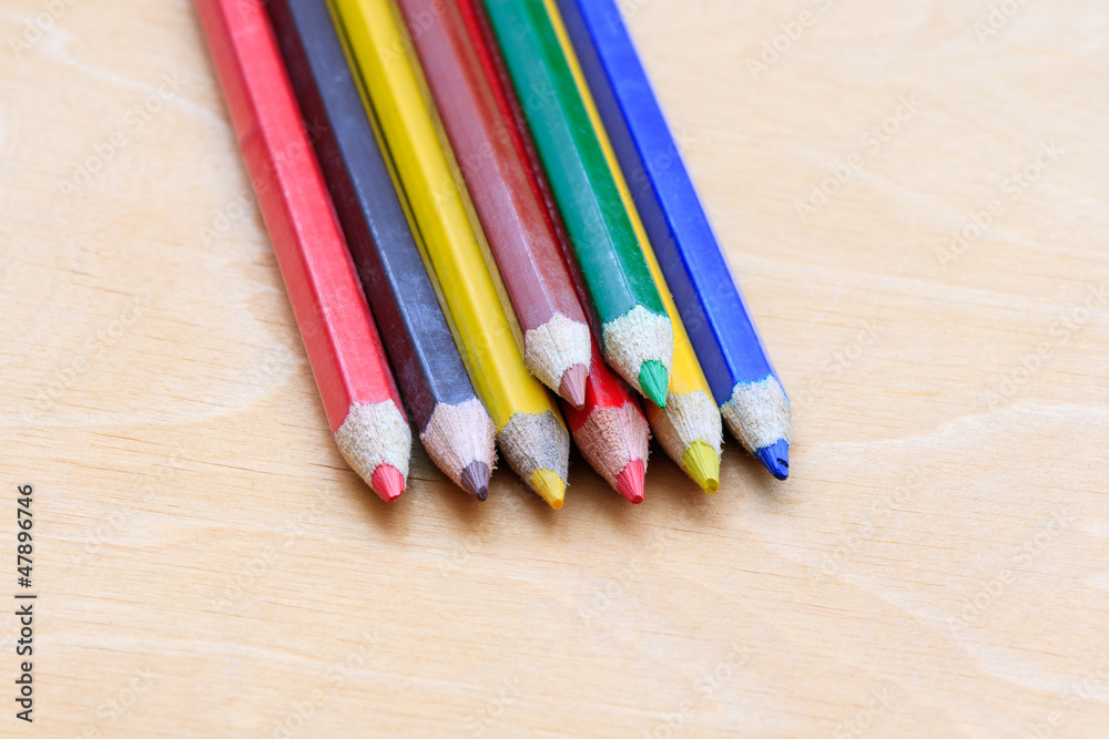 Obraz premium colored pencils in a pile