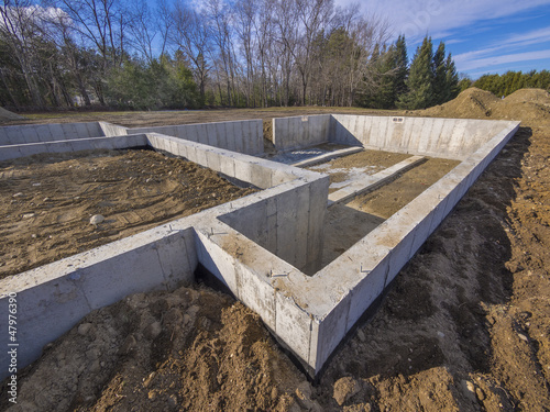 Canvastavla Concrete foundation for a new house