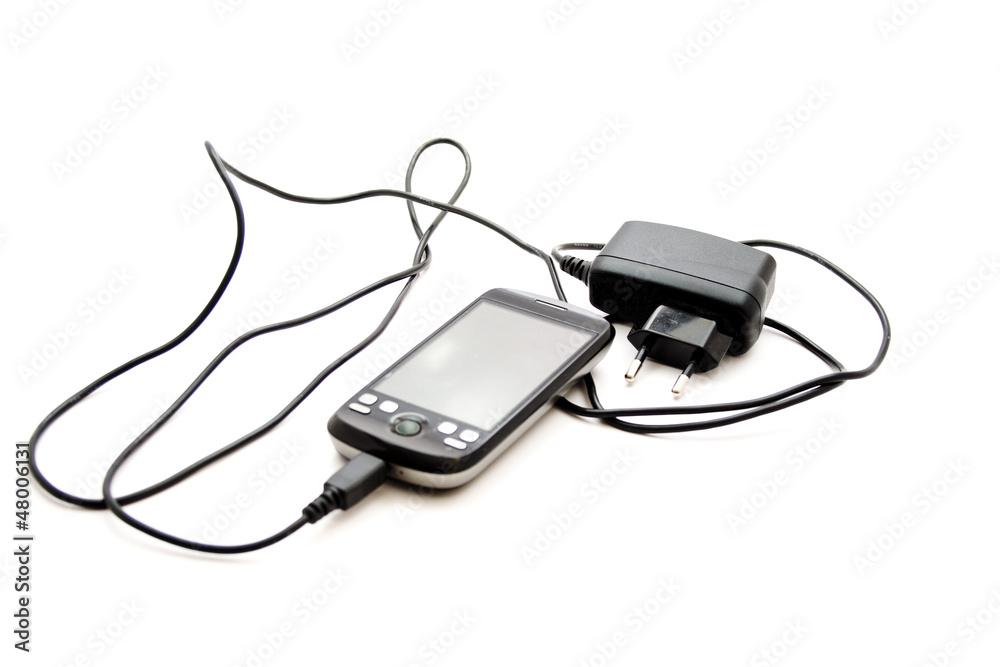 Ladegerät und Handy Ladegerät und Handy