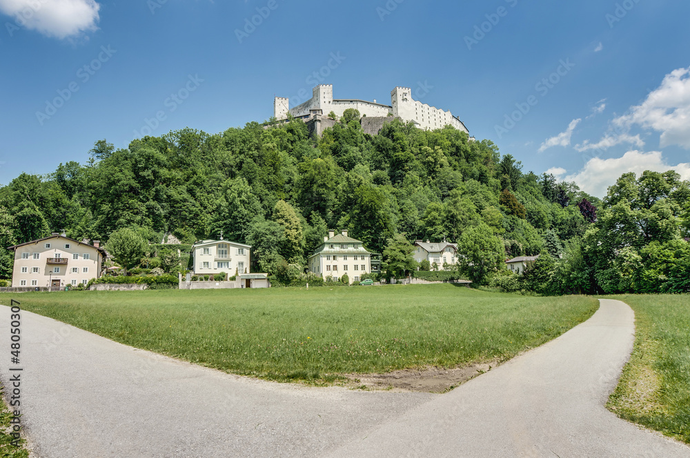 Obraz premium Hohensalzburg Castle (Festung Hohensalzburg) at Salzburg, Austri