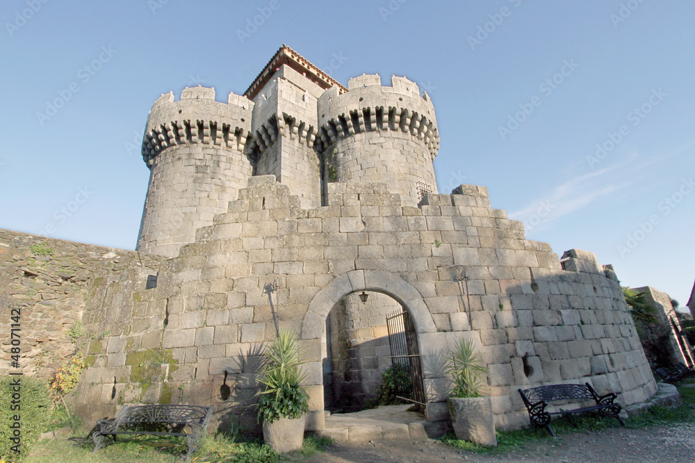 Castillo de los duques de Alba, Granadilla, Cáceres, España