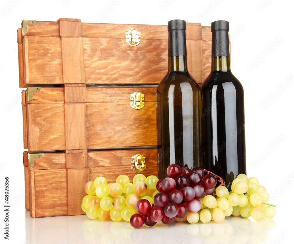Obraz premium Wooden cases with wine bottles isolated on white