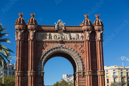 Barcelona Arch of Triumph © Andrei Starostin