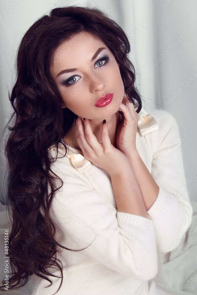 Woman with beauty long brown hair - posing at home studio Woman with beauty long brown hair - posing at home studio