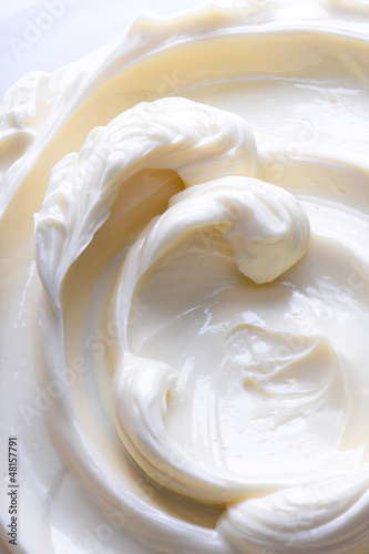 Light cream swirl