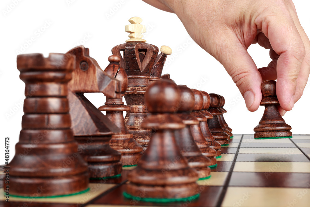 Figuren eines Schachspiel, Eröffnung, Bauer wird gesetzt Stock-Foto | Adobe  Stock