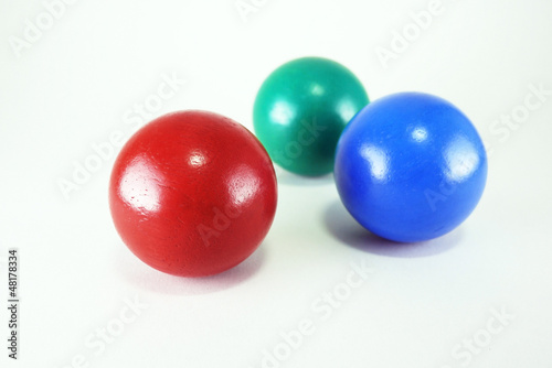 primary color balls
