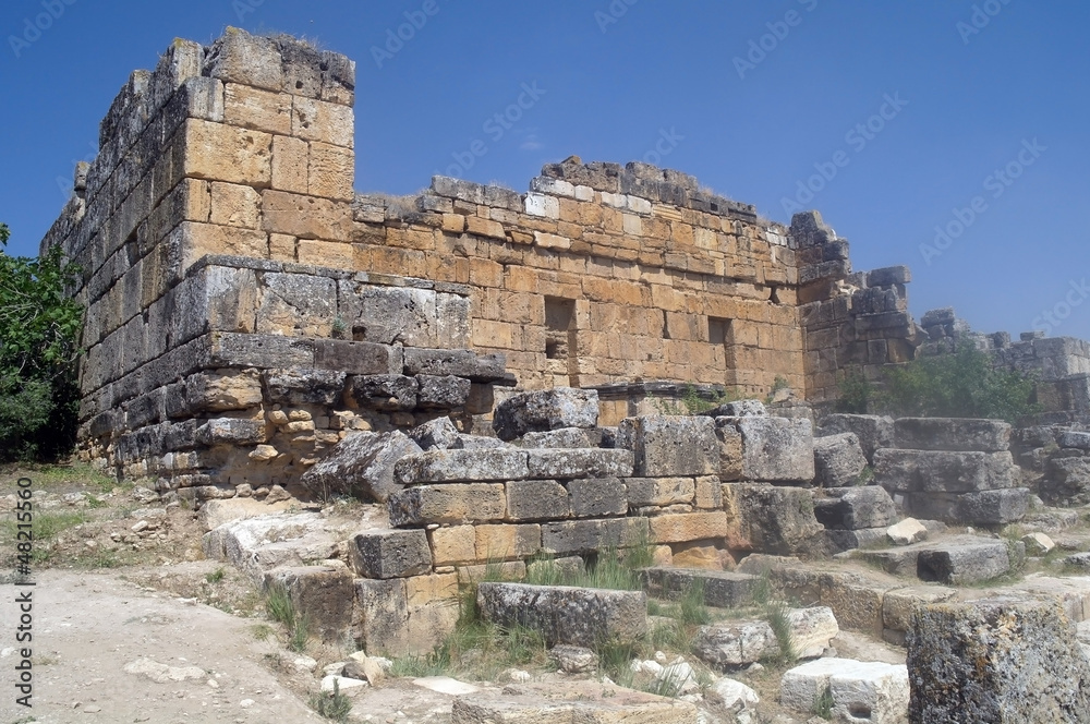 Ruins of Hierapolis, ancient city. Pamukkale. Turkey. 