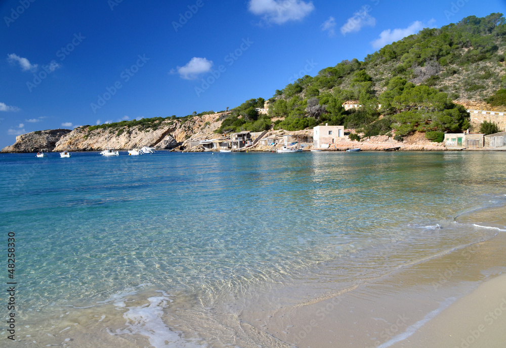 Paisaje en Cala Vadella, Ibiza, España