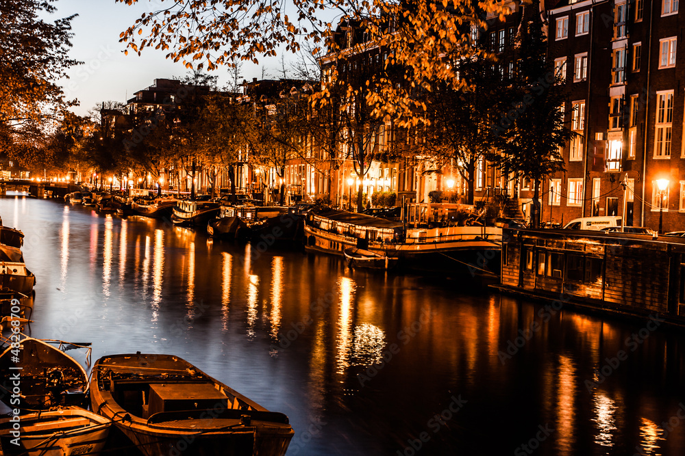 Fototapeta premium Amsterdam at night, The Netherlands