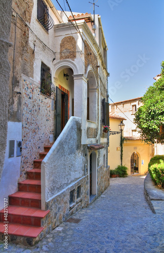 Fototapeta Naklejka Na Ścianę i Meble -  Alleyway. Scalea. Calabria. Italy.