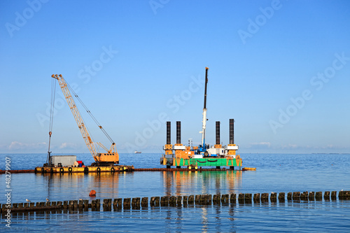 Floating dredging platform photo