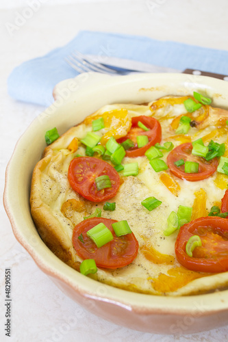 Omelet with tomatoes