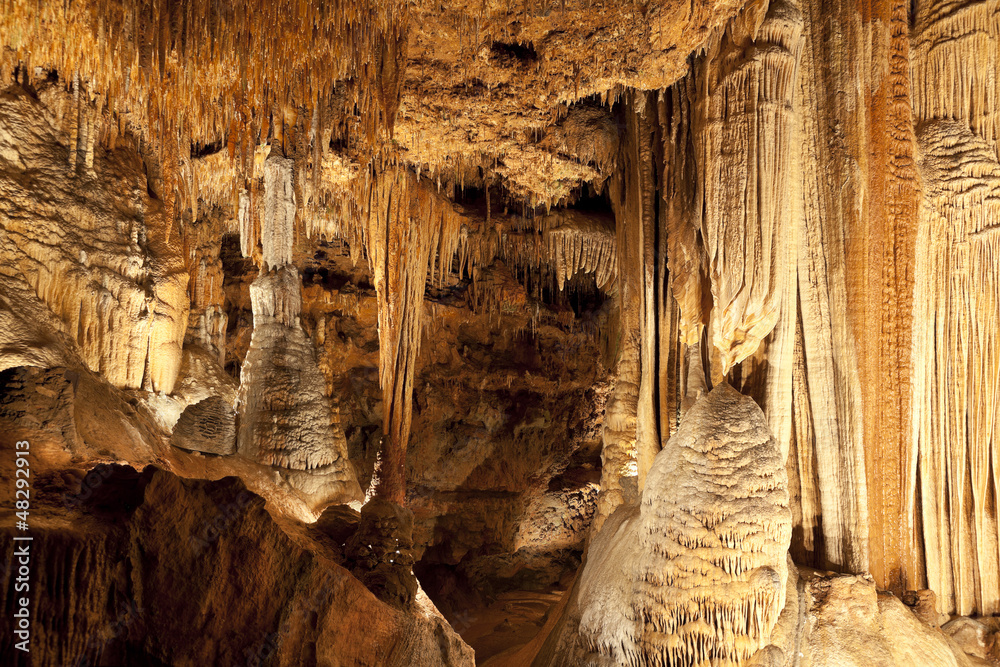 Εκτύπωση καμβά Cave Formations