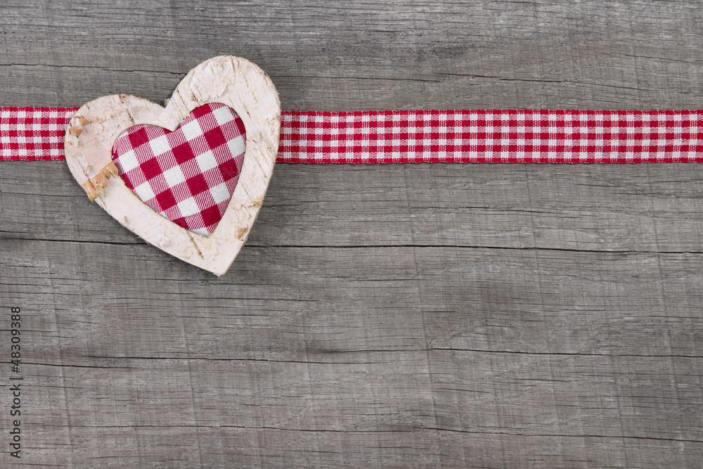 Kariertes Herz für die Liebe Stock-Foto | Adobe Stock
