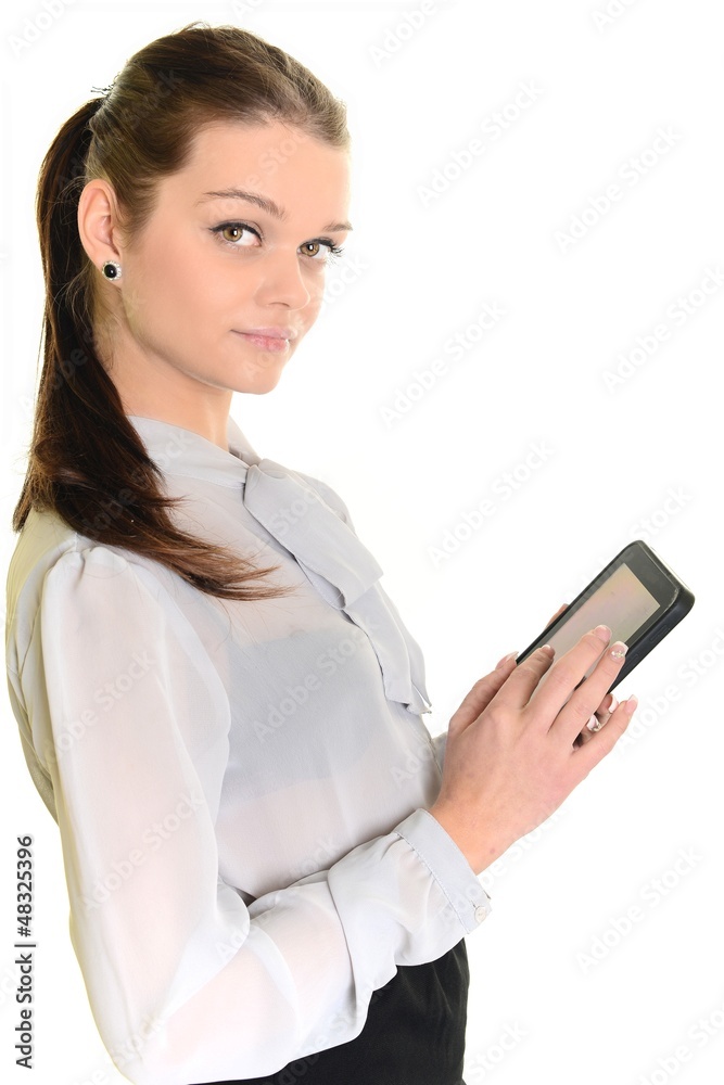 Jeune femme avec une tablette informatique Jeune femme avec une tablette informatique
