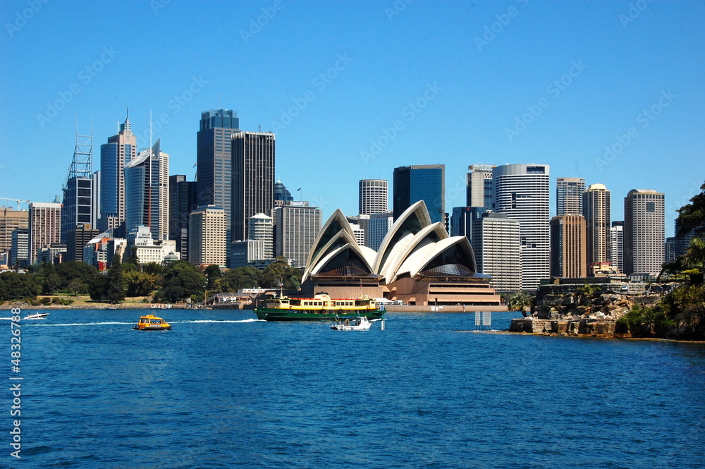 Naklejka premium Widok na operę w Sydney. Sydney w Australii