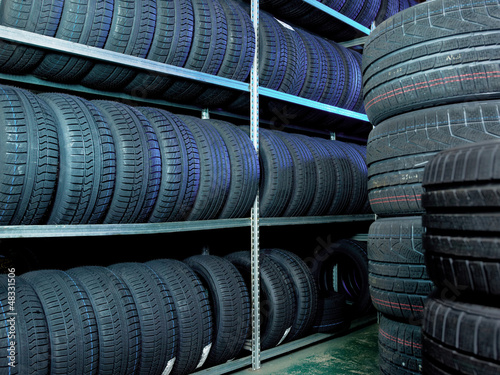 Store for tires
