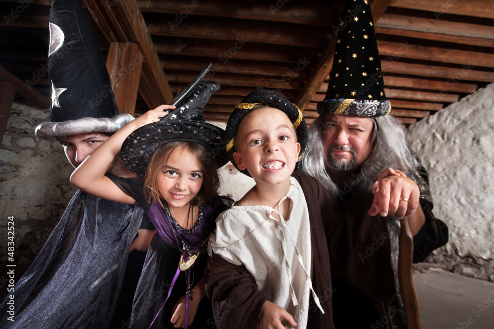 Obraz premium Family of Four Sorcerers