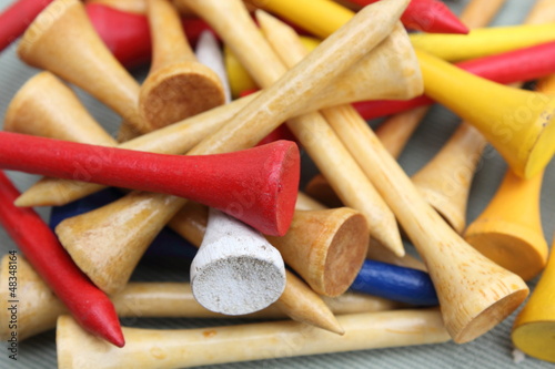 Obraz na płótnie Closeup of Colorful Wooden Golf Tees