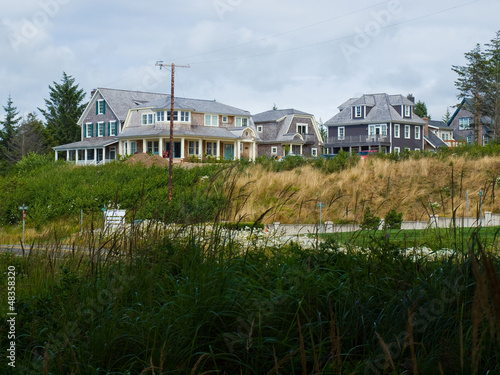 Fancy Homes Nestled in a Beach Front Community