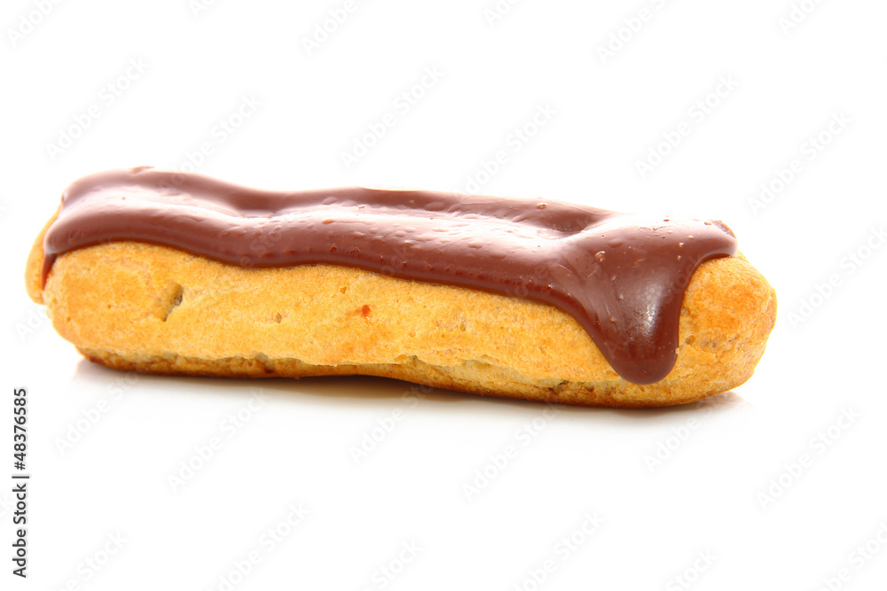 Eclair au chocolat