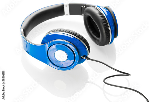 Obraz na płótnie Headphones isolated on a white background w salonie