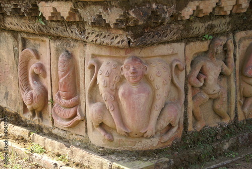 バハルプールのレリーフ