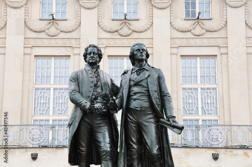 Goethe-Schiller-Denkmal in Weimar