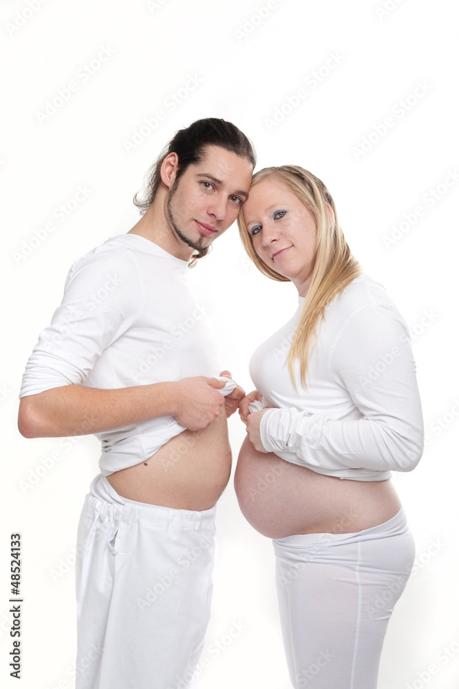 Junges Paar mit Babybauch Junges Paar mit Babybauch