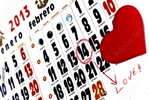 Valentine calendar with heart.