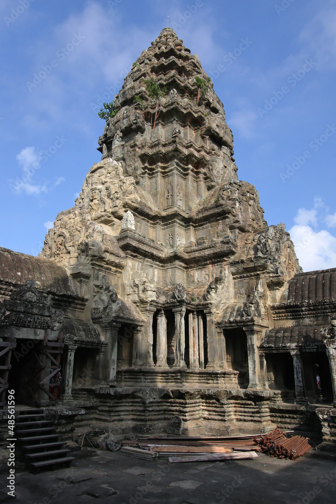 Tour centrale d'Angkor Wat vue de l'intérieur du temple