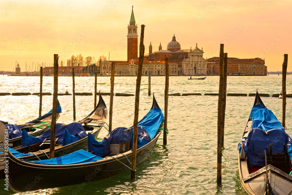 Fototapeta premium Venice, View of San Giorgio maggiore from San Marco.