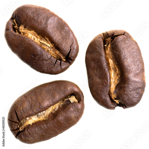 Bilde på lerret drei Espressobohnen vor weißem Hintergrund