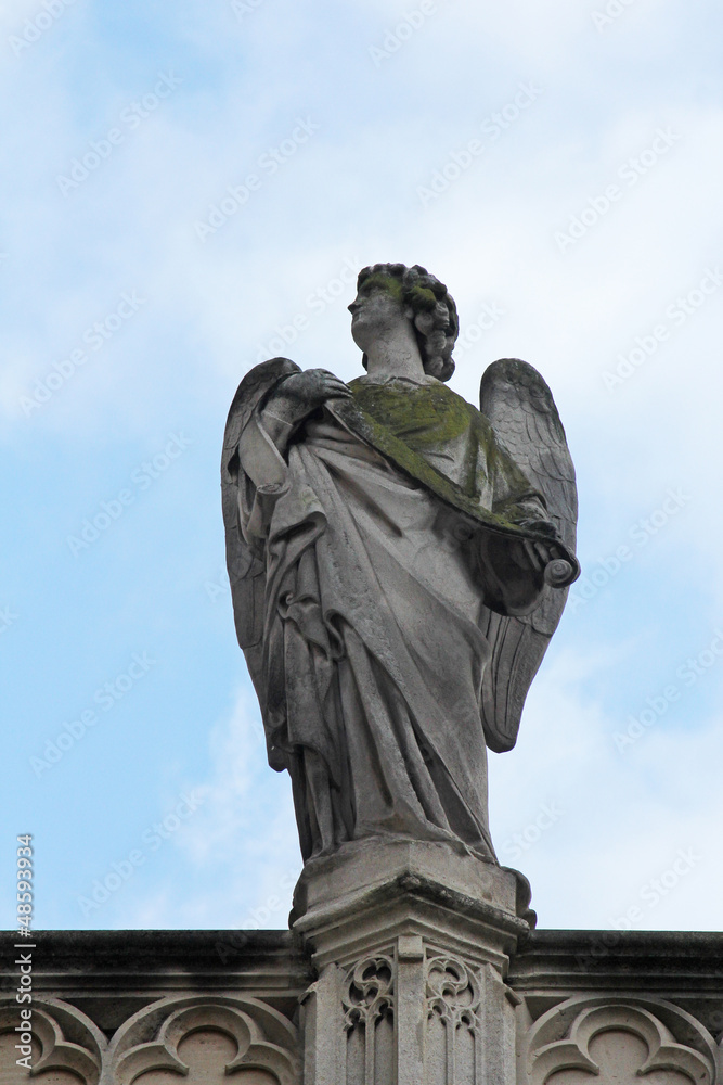 Angel statue, Saint Germain-l'Auxerrois church, Paris