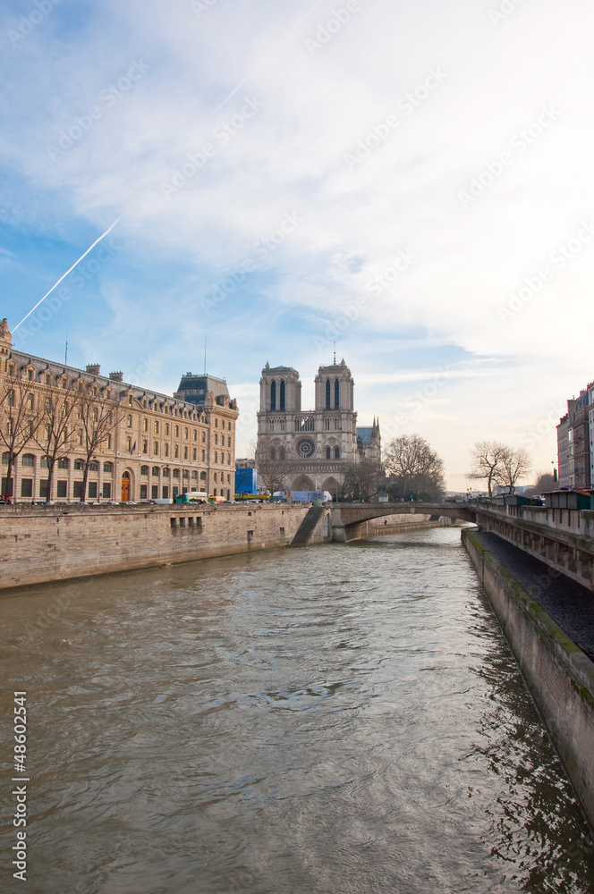 Notre Dame de Paris as seen from the Pont Saint-Michel.