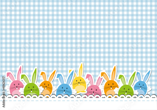 Bunte Hasen auf Karo-Hintergrund