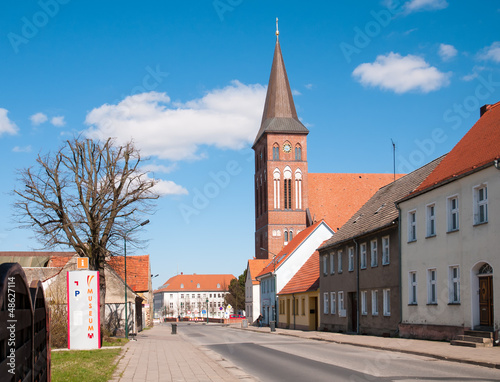 Pasewalk mit Marienkirche im Hintergrund