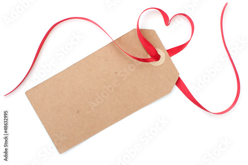 Gift tag with heart bow