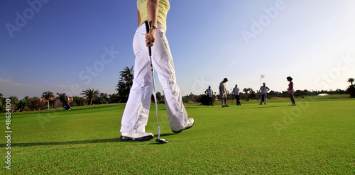 Golfspieler auf einem Golfplatz