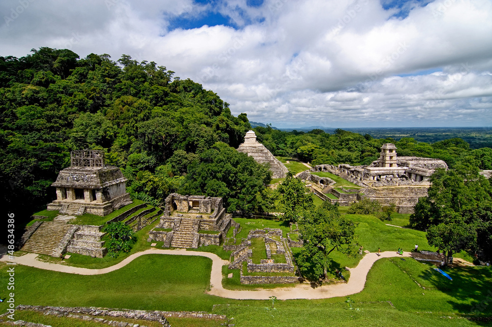 Maya-Ruinenstaette in Palenque Mexiko