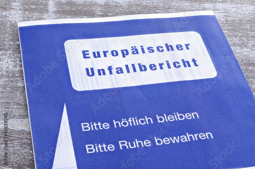 Europäischer Unfallbericht photo