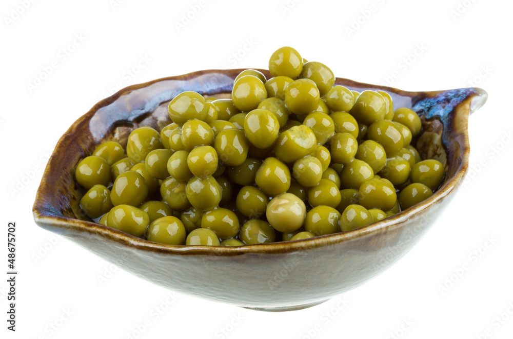 green peas, in a bowl, isolated, white background green peas, in a bowl, isolated, white background