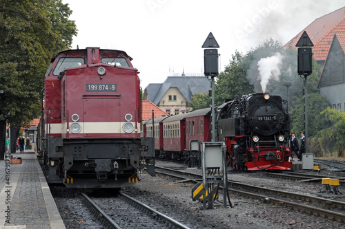 Diesellokomotive und Dampflokomotive der Harzer Schmalspurbahnen