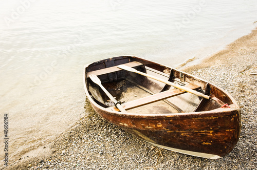 Foto old rowboat
