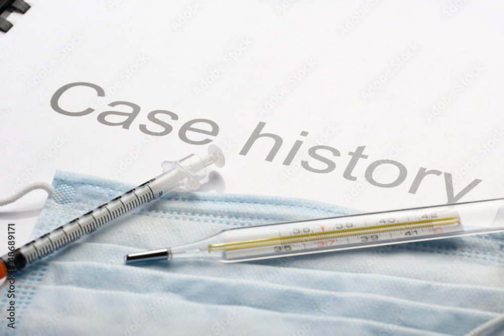 Obraz premium Case history, mask, syringe and thermometer