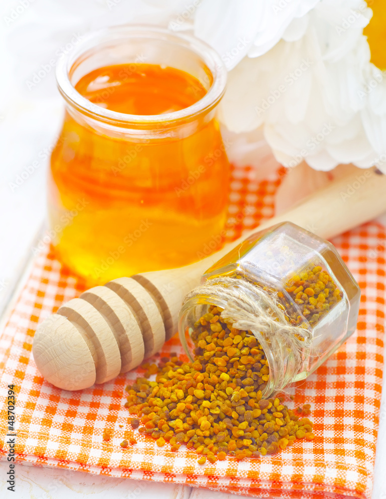 Pollen and honey Pollen and honey