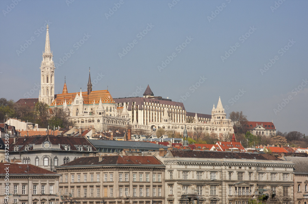 Budapest veduta chiesa di Matyas e bastione dei Pescatori