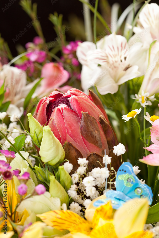 Fototapeta premium bouquet of colorful flowers