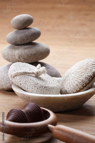 Foto feet pampering with feng shui ambiance